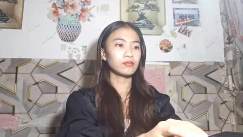 Snapshot of valenciasumney chatting on 07/13/26, 03:04 Camille online show from 07/13/26, 03:04