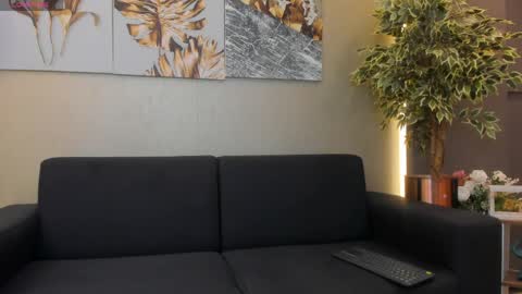 valentina milan online show from 03/30/26, 05:08