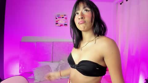 Valenn online show from 12/04/25, 04:22