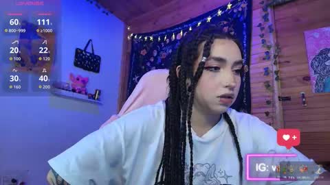 Snapshot of valenor_ chatting on 11/19/25, 02:55 valentina online show from 11/19/25, 02:55