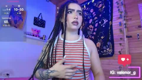 Snapshot of valenor_ chatting on 11/24/25, 02:55 valentina online show from 11/24/25, 02:55