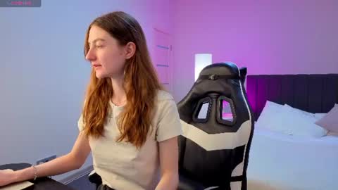 Nora online show from 06/27/26, 11:04