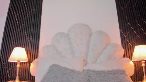 Valen online show from 05/15/26, 11:17