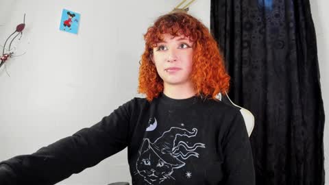 Valentina online show from 12/19/24, 11:18