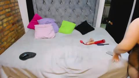 Valentina online show from 09/20/25, 01:06