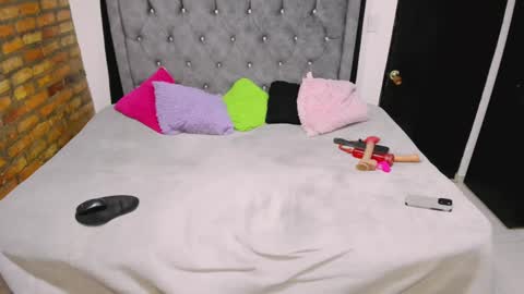 Valentina online show from 09/21/25, 01:07