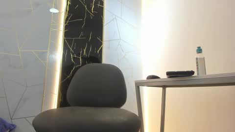 VALENTIN  online show from 03/21/26, 08:19