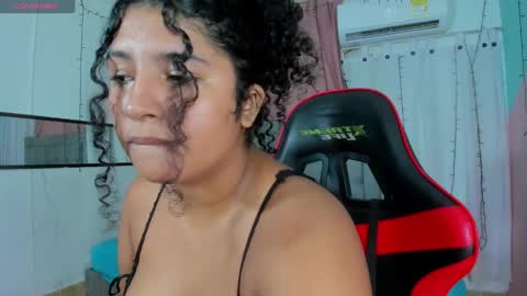 Valentina online show from 10/18/25, 03:20