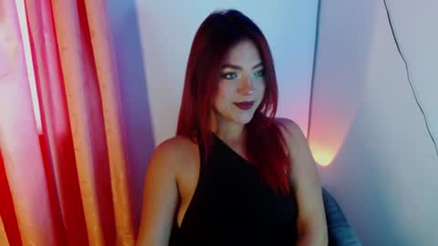 valentina__rosee online show from 08/04/26, 09:06