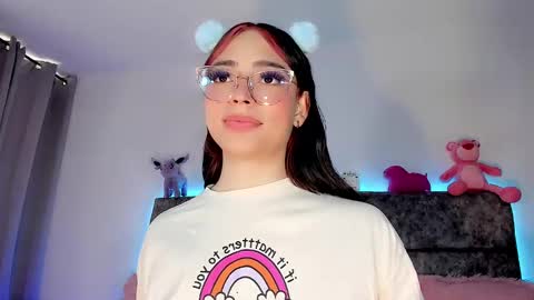 Snapshot of valentina_alba chatting on 01/05/25, 09:14 Valentina online show from 01/05/25, 09:14