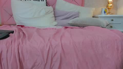 Valentina online show from 04/12/26, 11:15