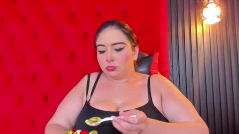 Snapshot of valentina_coba11 chatting on 11/04/25, 07:46 Valentina online show from 11/04/25, 07:46