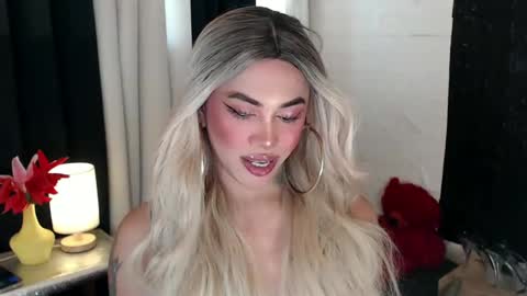 Amanda online show from 02/10/25, 02:52