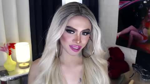 Amanda online show from 02/25/25, 12:25