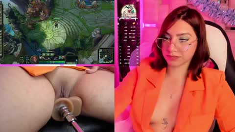 Snapshot of valentina_greco chatting on 12/31/24, 02:03 Valentina online show from 12/31/24, 02:03