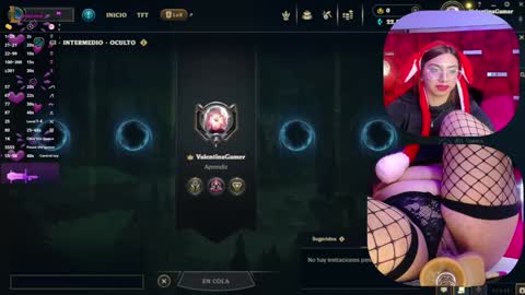 Snapshot of valentina_greco chatting on 01/08/25, 02:14 Valentina online show from 01/08/25, 02:14