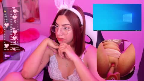 Snapshot of valentina_greco chatting on 02/23/25, 01:42 Valentina online show from 02/23/25, 01:42