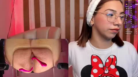 Snapshot of valentina_greco chatting on 03/04/25, 02:53 Valentina online show from 03/04/25, 02:53