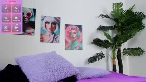 VALENTINA online show from 02/14/25, 08:05