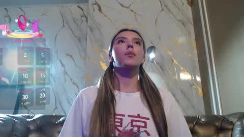 Valentina online show from 10/06/25, 06:38