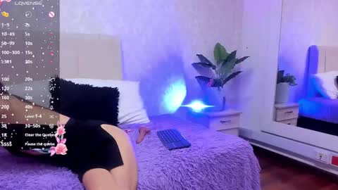 valentinarivers online show from 04/27/26, 12:25