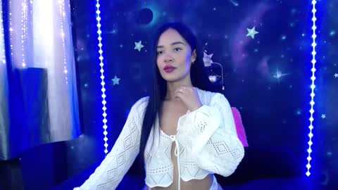 valentinarojass_ online show from 02/13/26, 02:13