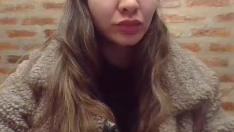 valentinaseleni24 online show from 06/26/26, 02:27