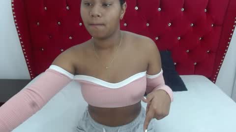 valentina vega online show from 05/31/26, 05:04