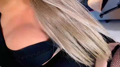    online show from 03/01/25, 05:42