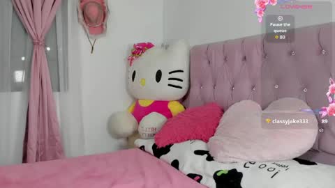 Valentine online show from 05/15/26, 10:50