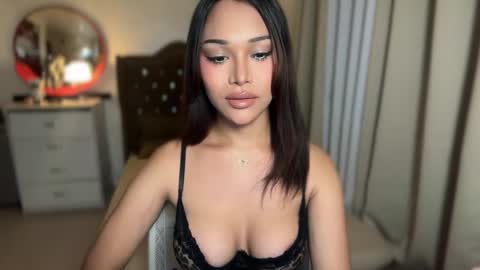 Snapshot of valentineloove chatting on 03/22/26, 07:28 VALENTINE online show from 03/22/26, 07:28