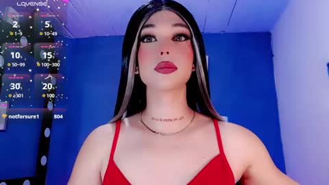 Snapshot of valentinne_marian chatting on 01/12/25, 03:17 Marian online show from 01/12/25, 03:17