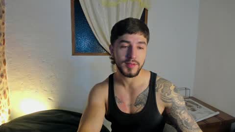 valentino online show from 12/27/24, 01:11