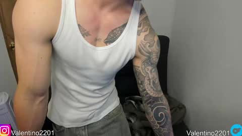 valentino online show from 01/30/25, 01:22