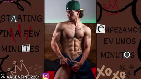 valentino online show from 11/12/25, 11:36