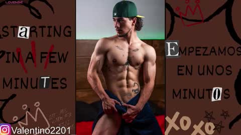 valentino online show from 12/23/25, 03:37