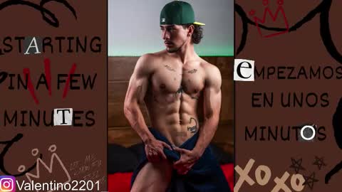 Snapshot of valentino2201 chatting on 02/25/26, 04:44 valentino online show from 02/25/26, 04:44