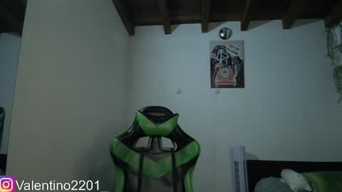 Valentino - 15 OFF valentino2201 online show from 04/07/26, 02:34