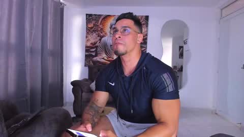    online show from 01/31/25, 08:43