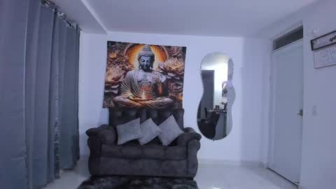    online show from 02/20/25, 12:08