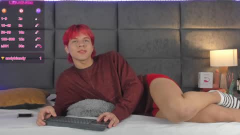 valentino moon online show from 12/03/24, 02:36