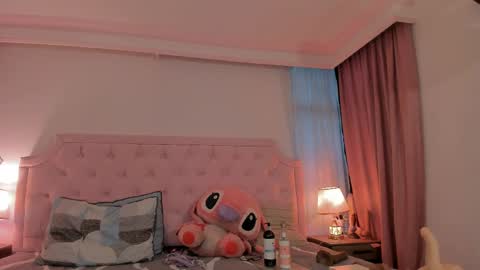 Vale Toro  online show from 04/09/26, 03:06