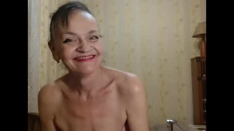 valentijm online show from 11/21/25, 11:09