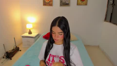 valeri_10 online show from 10/24/25, 03:03