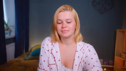 valeri______ online show from 07/10/26, 07:34