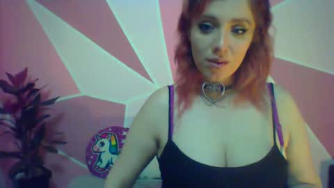 Valeri Cove online show from 01/16/25, 08:33