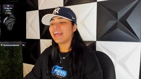 Snapshot of valeri_harpers4 chatting on 10/25/25, 01:13 valeri_harpers4 online show from 10/25/25, 01:13