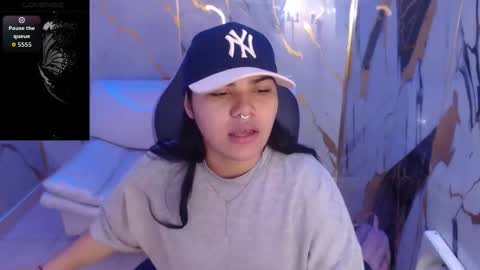 valeri_harpers4 online show from 12/18/25, 05:08