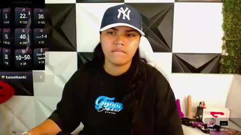 valeri_harpers4 online show from 02/19/26, 02:18