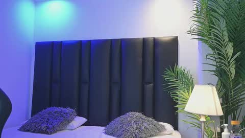 valeri_tafur online show from 12/21/25, 11:17